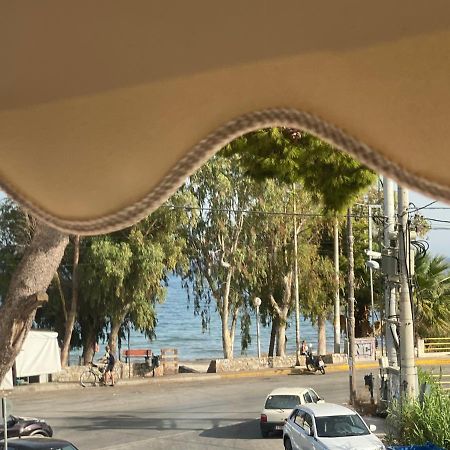 A.P Seaside Apartment Artemida  Exterior foto